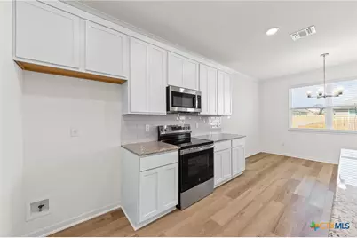 7806 Timber Hollow Lane, Temple, TX 76502 - Photo 9