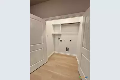 1105 W Bayshore Drive, Palacios, TX 77465 - Photo 23