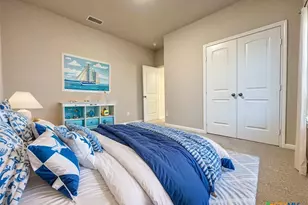 1105 W Bayshore Dr, Palacios, TX 77465 - Photo 13