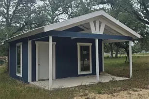 1060 Vivroux Ranch Rd, Seguin, TX 78155 - Photo 5