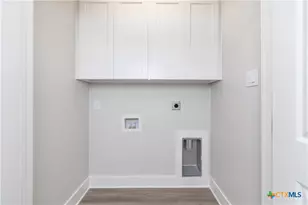 1974 Rosson St, Nolanville, TX 76559 - Photo 39