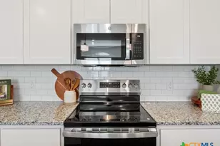 1974 Rosson St, Nolanville, TX 76559 - Photo 7