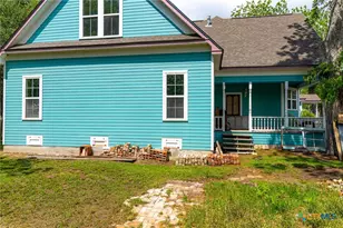 204 Ave F, Shiner, TX 77984 - Photo 33