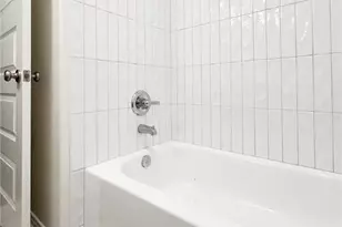 114 Raindance Ct, Victoria, TX 77904 - Photo 23