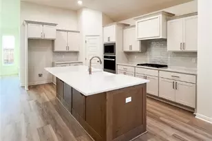 114 Raindance Ct, Victoria, TX 77904 - Photo 11