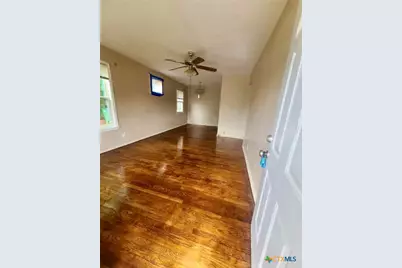 3204 Oaklawn Street, Victoria, TX 77901 - Photo 3