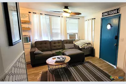 308 W Saint Louis Avenue, Seadrift, TX 77983 - Photo 5