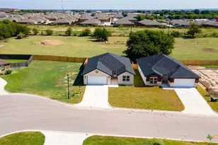 2115 Blackhawk Loop, Belton, TX 76513 - Photo 3