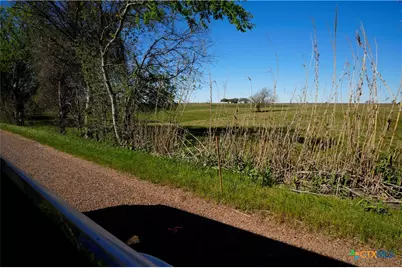 Tr6 Falke-Heinrich Road, Schulenburg, TX 78956 - Photo 1