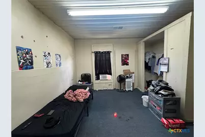 400 Grimes Street, Cuero, TX 77954 - Photo 15