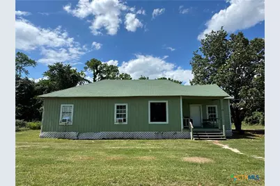 400 Grimes Street, Cuero, TX 77954 - Photo 1