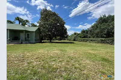 400 Grimes Street, Cuero, TX 77954 - Photo 3