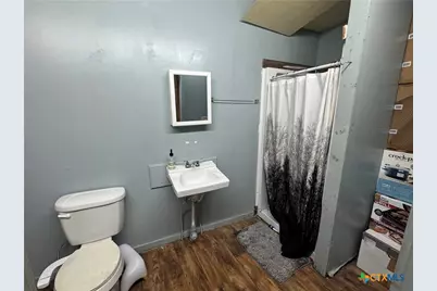 400 Grimes Street, Cuero, TX 77954 - Photo 11