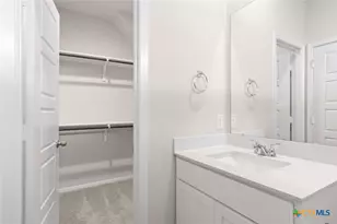 3013 Winding Creek Rd, Kyle, TX 78640 - Photo 15