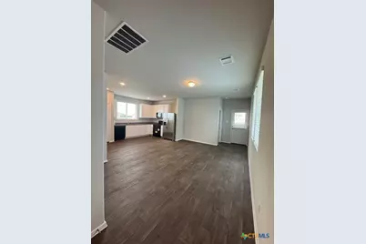 3013 Winding Creek Road, Kyle, TX 78640 - Photo 17