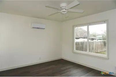 1005/1007 Haynes Street #7, San Marcos, TX 78666 - Photo 3