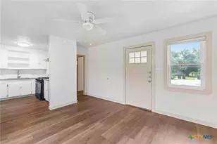 1005/1007 Haynes St, San Marcos, TX 78666 - Photo 3