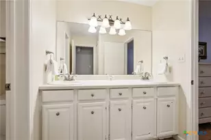 1890 Ponderosa Dr, New Braunfels, TX 78132 - Photo 17