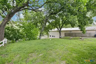 1890 Ponderosa Dr, New Braunfels, TX 78132 - Photo 25