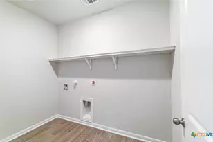 1240 Sweden, Seguin, TX 78155 - Photo 23