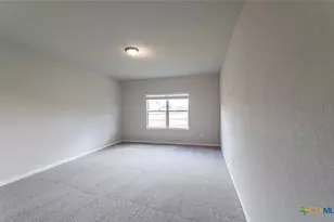 1240 Sweden, Seguin, TX 78155 - Photo 13