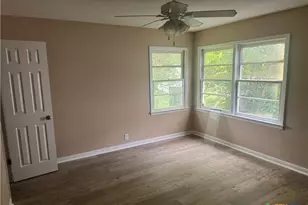 1315 S 51st St, Temple, TX 76504 - Photo 17