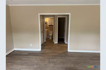 1315 S 51st Street, Temple, TX 76504 - Photo 7