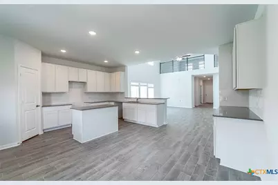 1216 Sweden, Seguin, TX 78155 - Photo 9