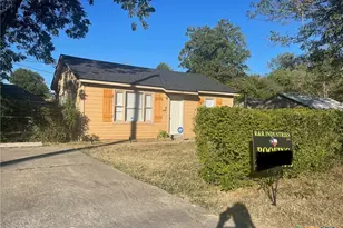 704 E Ave N, Temple, TX 76504 - Photo 1