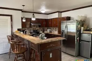 304 Oak Plaza, Austin, TX 78753 - Photo 3