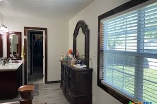 304 Oak Plaza, Austin, TX 78753 - Photo 13