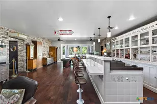 999 Schwarzlose Rd, New Braunfels, TX 78130 - Photo 27