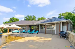 999 Schwarzlose Rd, New Braunfels, TX 78130 - Photo 45