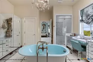 999 Schwarzlose Rd, New Braunfels, TX 78130 - Photo 13