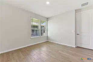 105 Antoinette Wy, San Marcos, TX 78666 - Photo 15