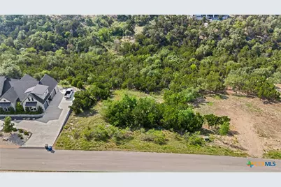 1977 Pinotage, New Braunfels, TX 78132 - Photo 9