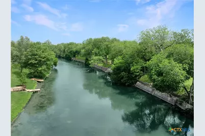 1049 River Terrace, New Braunfels, TX 78130 - Photo 11