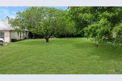 1049 River Terrace, New Braunfels, TX 78130 - Photo 9