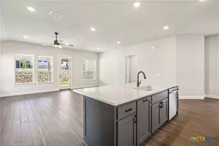 322 Sweeping Sage Ln, San Marcos, TX 78666 - Photo 21