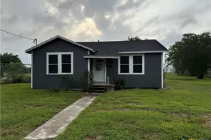 103 Ave C, Victoria, TX 77901 - Photo 1
