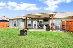 145 Navarro Xing, Seguin, TX 78155 - Photo 27