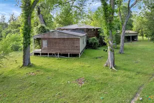 000 San Antonio River Rd, Victoria, TX 77905 - Photo 9