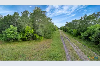 000 San Antonio River Road, Victoria, TX 77905 - Photo 25