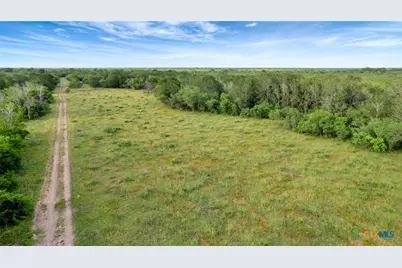 000 San Antonio River Road, Victoria, TX 77905 - Photo 11