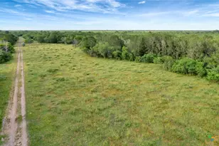 000 San Antonio River Rd, Victoria, TX 77905 - Photo 11