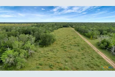 000 San Antonio River Road, Victoria, TX 77905 - Photo 35