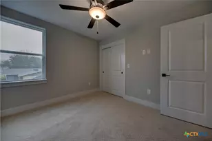 701 S Hudson St, Flatonia, TX 78941 - Photo 13