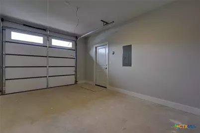 701 S Hudson Street, Flatonia, TX 78941 - Photo 17