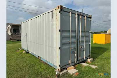 1008 W Dallas Avenue, Seadrift, TX 77983 - Photo 9