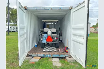 1008 W Dallas Avenue, Seadrift, TX 77983 - Photo 27